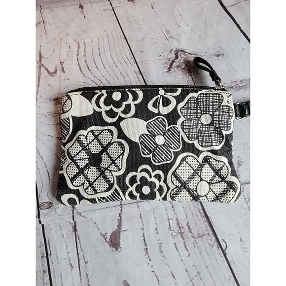 Relic Wristlet Wallet Black White Floral - Picture 5 of 10